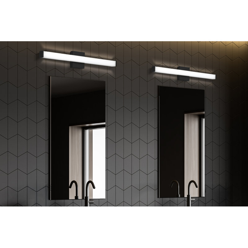 Éclairage pour meuble-lavabo à DEL Ronning, H 2 po x l 30 po x P 2 po, Noir mat