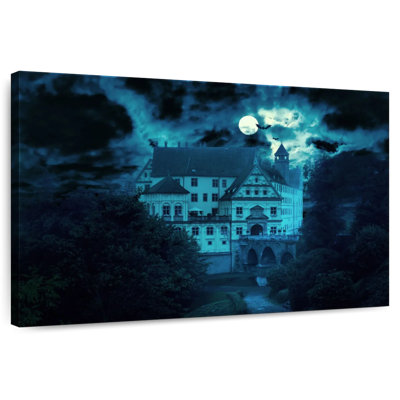 Hitzel Sinister Haunted House