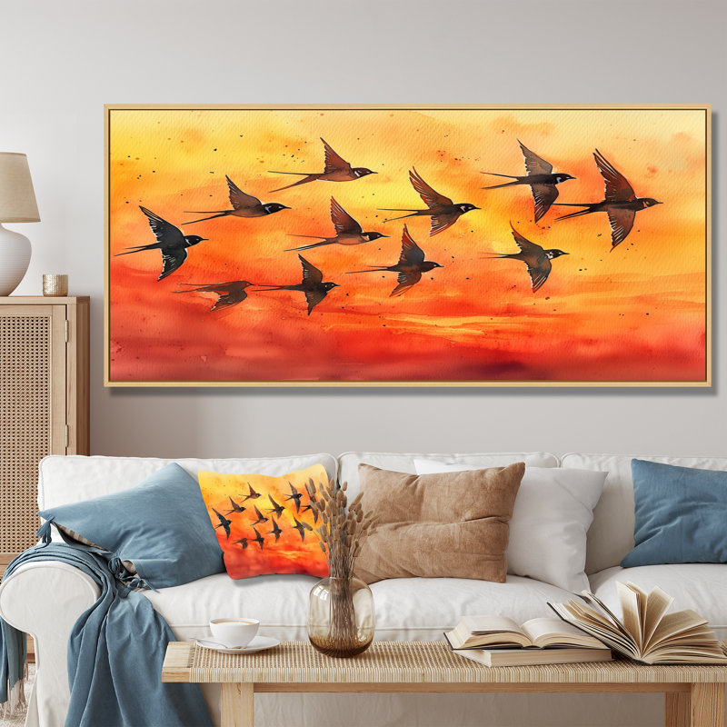 Swallows Birds At Sunset II - art mural oiseau, H 28 po x l 60 po, Cadre flottant, Noir