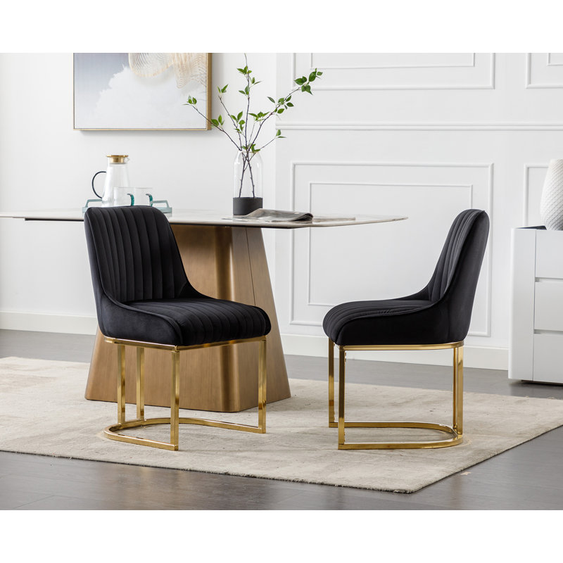 Chaise Junias, Noir