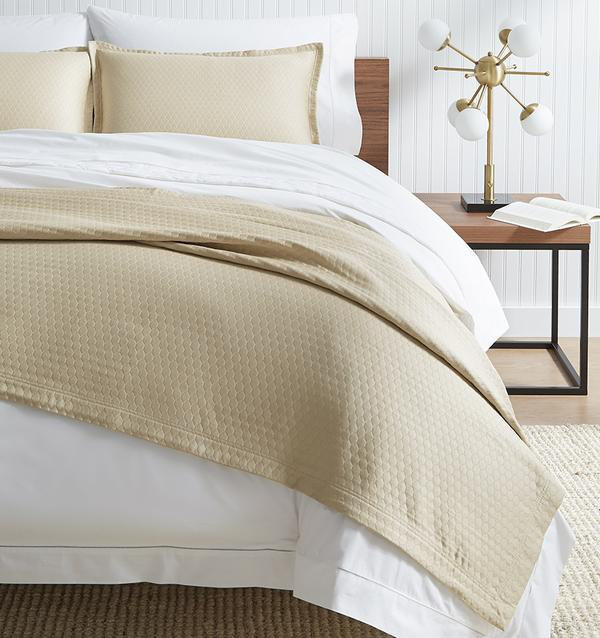 Favo Pleated Bed Skirt, Queen, White