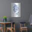 «Indigo Botanical 1» par Jean Plout, art mural en métal-874075930