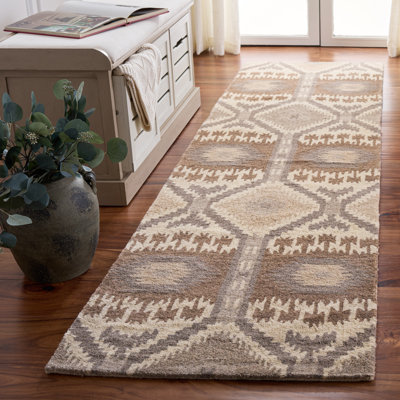 Kouerga Hand-Tufted Cotton Beige/Grey Area Rug
