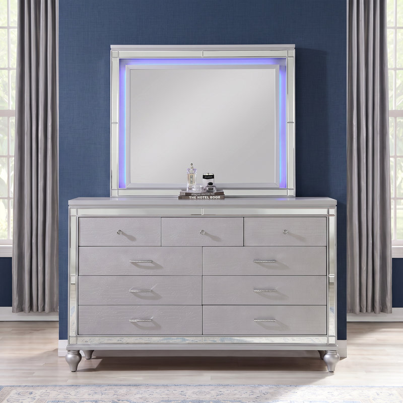 Denard Upholstered Standard 4 Piece Bedroom Set, Silver, Queen, 4 Pcs: Bed, Nightstand, Dresser, Mirror