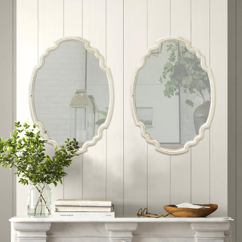 Miroir ovale sculpté Tiffie