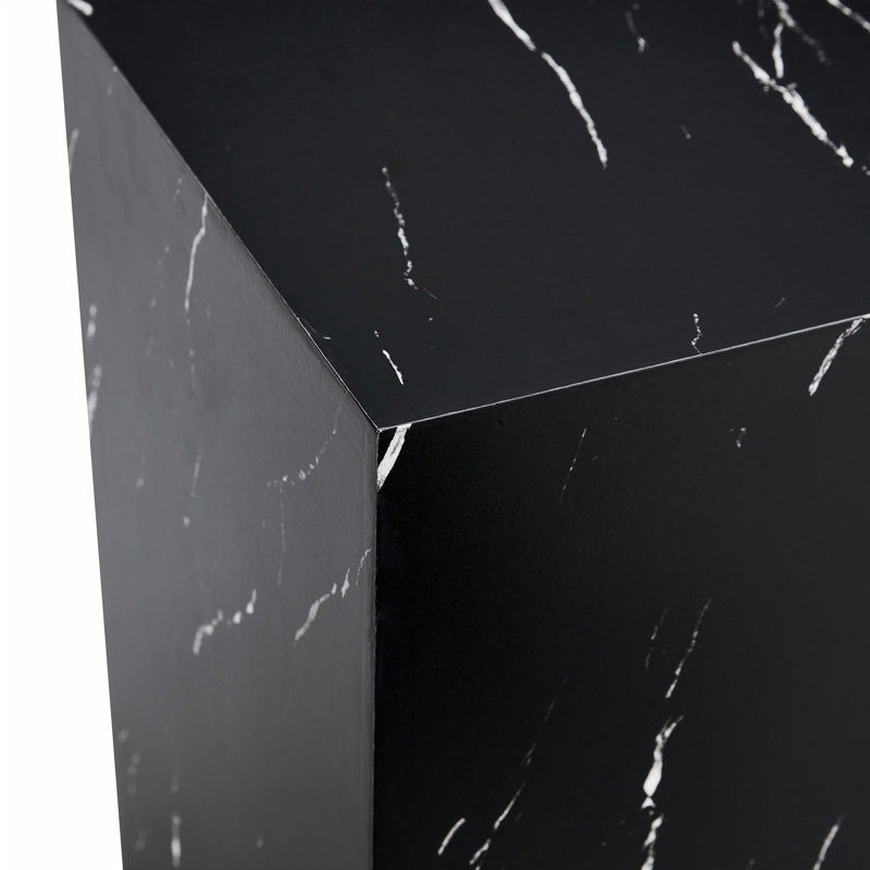 Table basse Kylier, Noir, H 15,75 po x l 15,75 po x P 15,75 po, Black