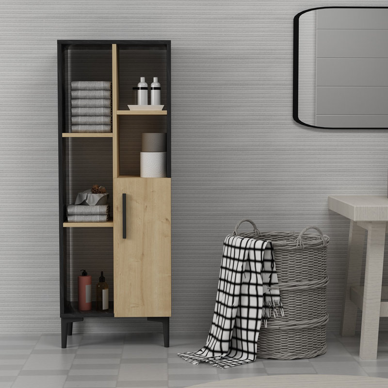 Hubbard Standard Accent Chest