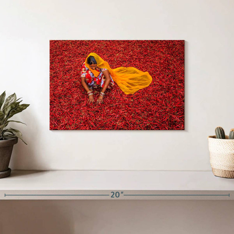 Yarlin Indian Chili Peppers, 8" H x 12" W