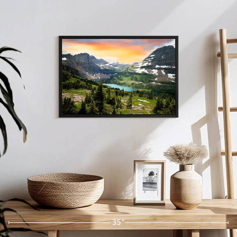 Vue du parc national des Glaciers, 19 po x 13 po, Cadre flottant noir
