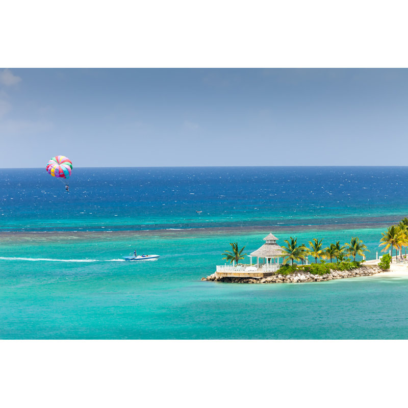 Parasail in Jamaïque par Ruth Peterkin - Photographie sur toile tendue, L 18 po x H 12 po