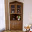 Armoire de coin noire en bois massif