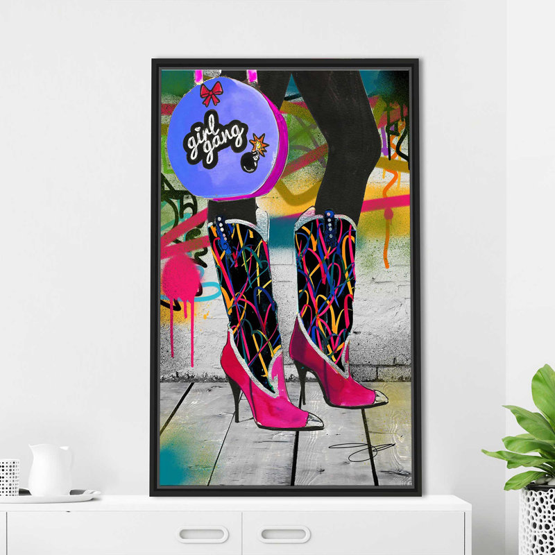 Girl Gang (Vertical) par By Jodi - impression, H 43,5 po x l 27,5 po x P 2 po, Cadre flottant noir