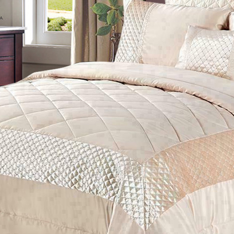 Gabel Geometric Shapes Bedspread with Pillowcases, Beige, 250 x 250 cm