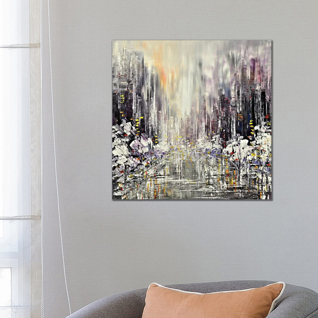 Luminosity von Tatiana Iliina - Galerie-verpackte Leinwand Giclée