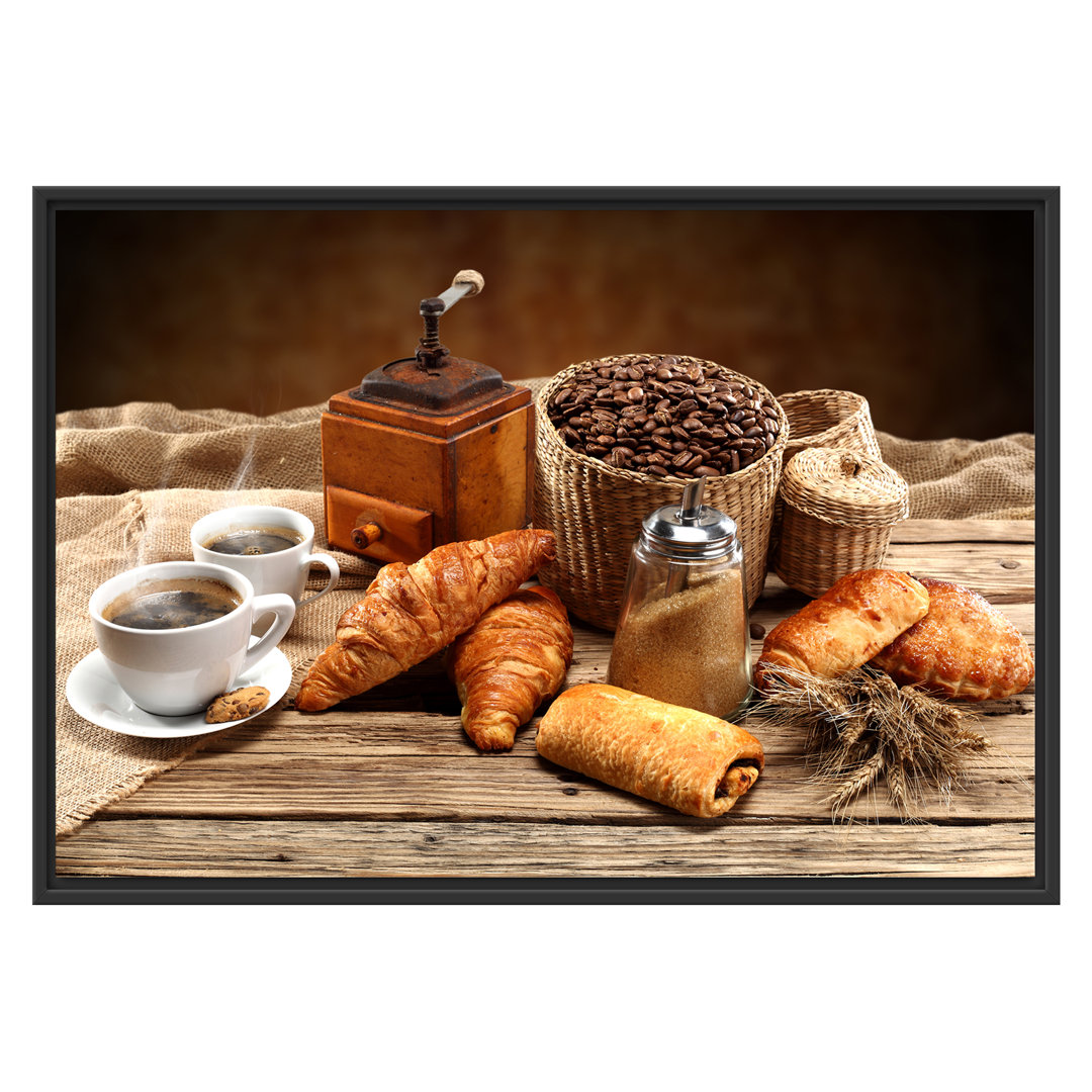 Gerahmtes Wandbild Aromatischer Kaffee mit Croissant