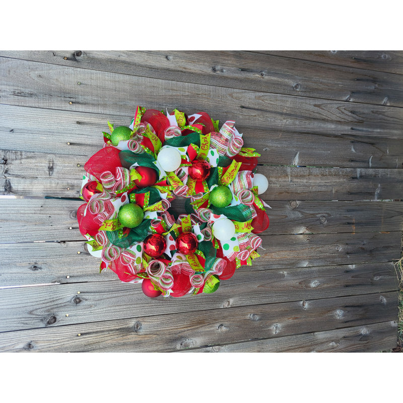 Couronne de Noël fantaisiste en maille