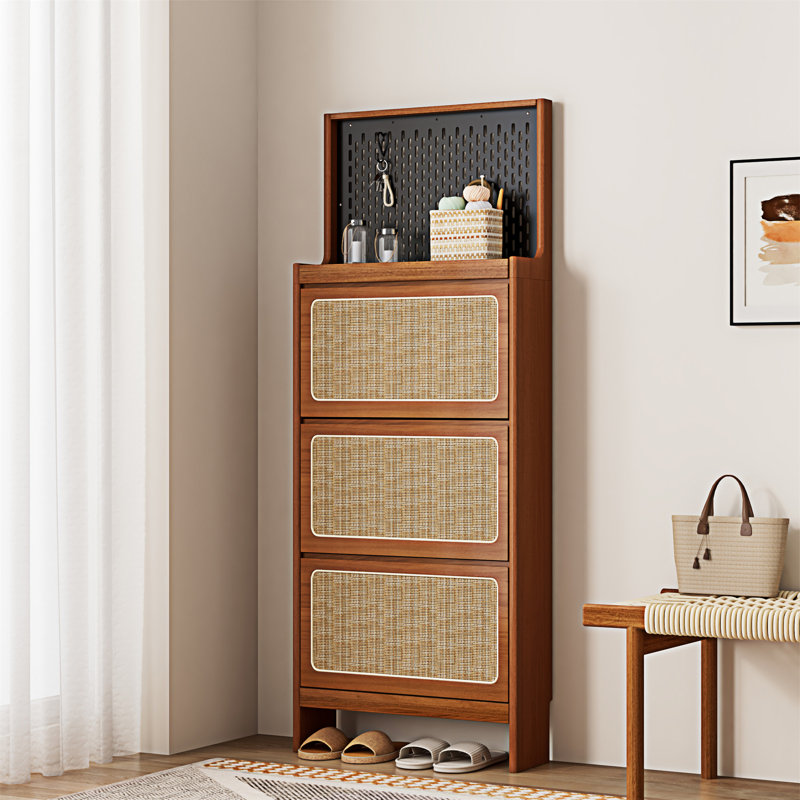 Armoire à chaussures en rotin pour entrée