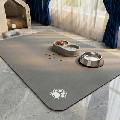 Tapis absorbant pour chien gris foncé absorbant 12 po x 19 po, tapis à chat à séchage rapide pour l'eau, sans taches, napperon facile à nettoyer pour les buveurs salissants, motif à empreintes de pattes