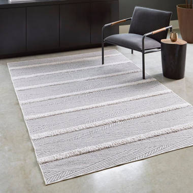 Rosecliff Heights Baisley Wool Striped Rug