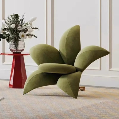 Simple and Creative Flower-Shaped Sofa Chair