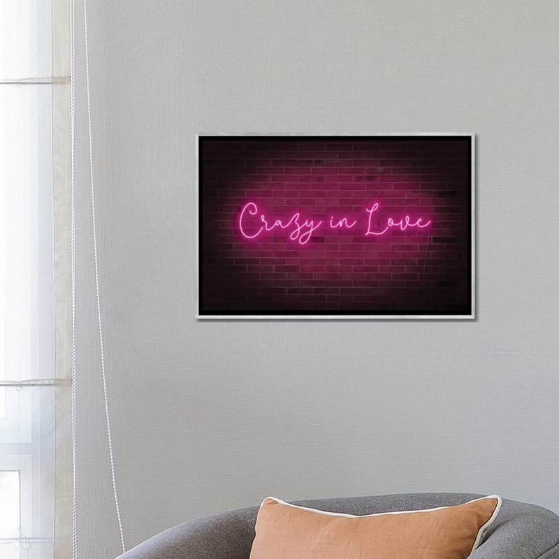 «Neon Love II» par Grace Popp - impression d'art textuel, Pas de tapis, Toile avec cadre argenté