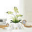 Orchidée phalaenopsis en soie dans un vase, véritable arrangement de fleurs artificielles réalistes pour la décoration de mariage à domicile-536544204