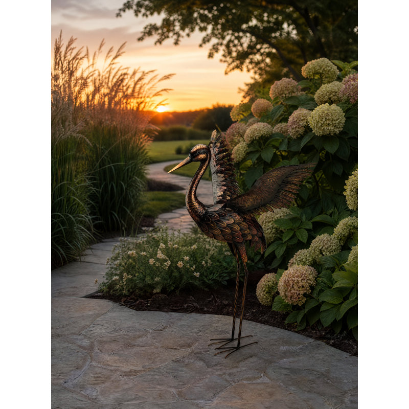 Grue bronze, Wings Up