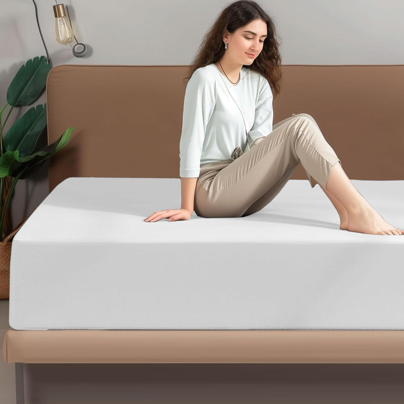 My Home Store Gylfi 300 Thread Count Egyptian-Quality Cotton Percale Fitted Sheet, Double (4'6"), White