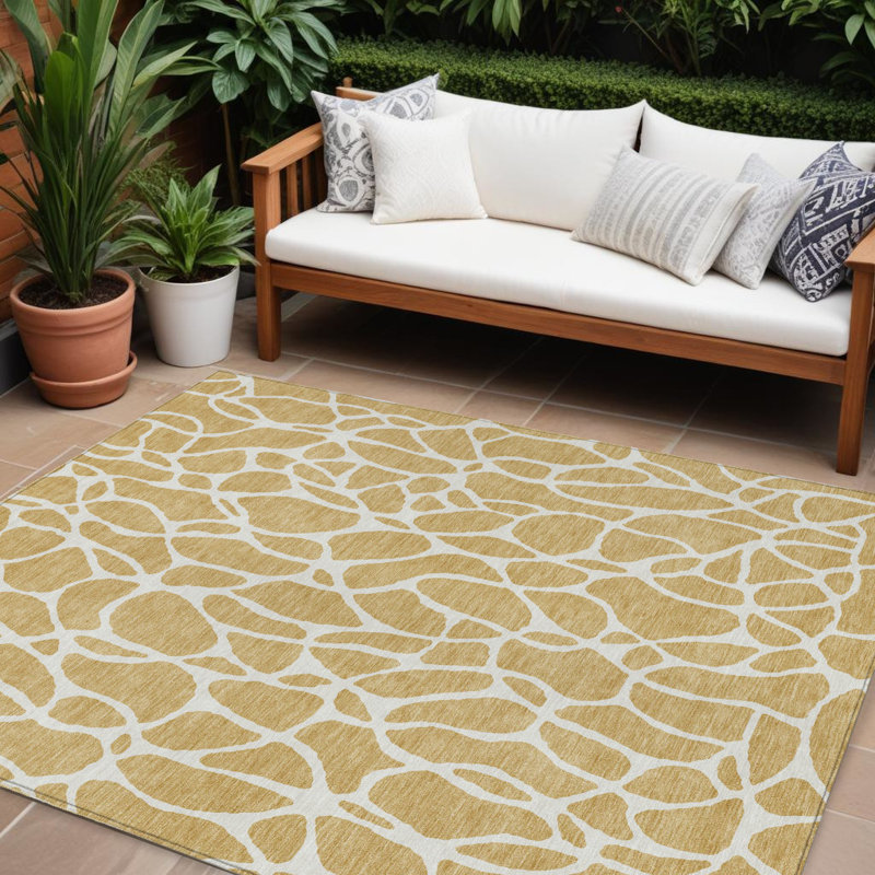 Tapis intérieur / extérieur géométrique lavable doré et ivoire 8 pi x 10 pi