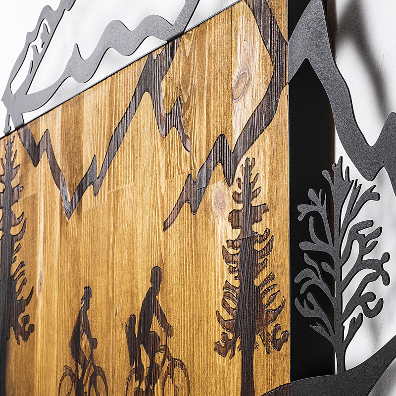 Décoration murale en bois