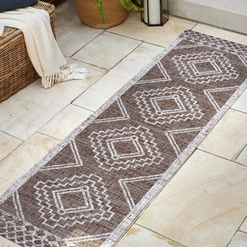 Tapis intérieur / extérieur Winfield Diamond, Tapis de couloir 2 pi 2 po x 10 pi