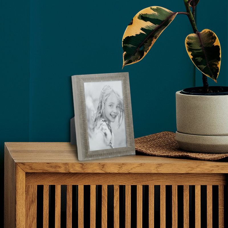 Single Picture Frame