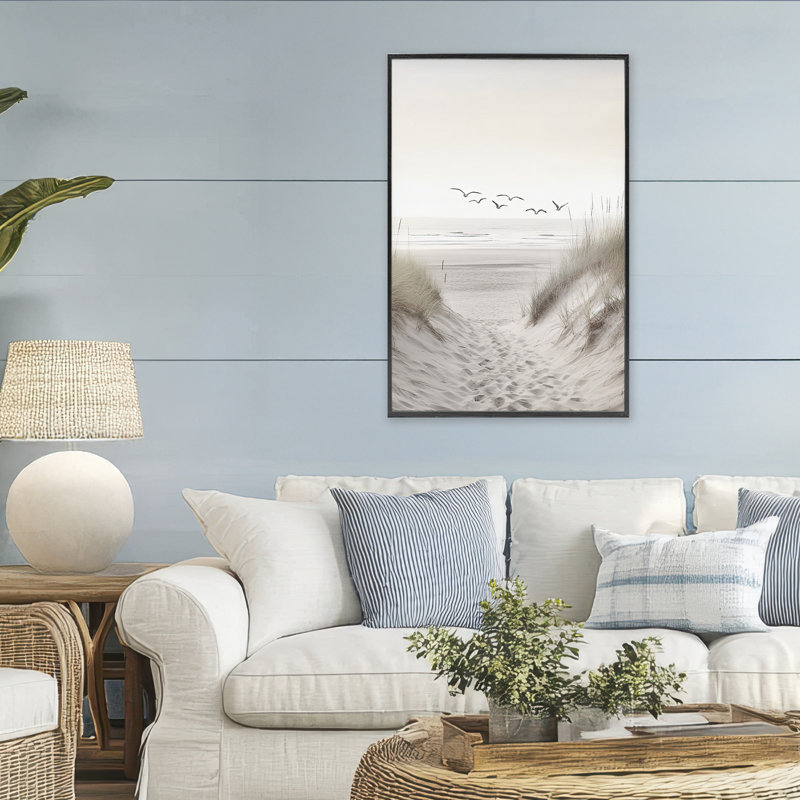 «Seagulls over Sandy Footprints», giclée encadrée, design par Decent Exposures, H 30 po x l 20 po