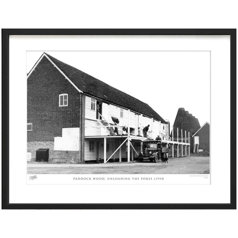 Paddock Wood, Unloading the Pokes C1950 1 Piece Single Picture Frame Wall Art, 28cm H x 36cm W x 2.3cm D