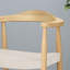 Chaise avec accoudoirs