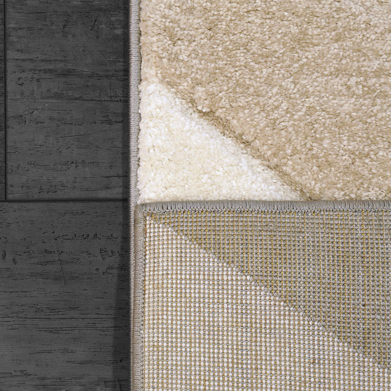 Tapis géométrique en polypropylène ivoire / gris / beige Kiyonna, Rectangle 6 pi 7 po x 9 pi 2 po