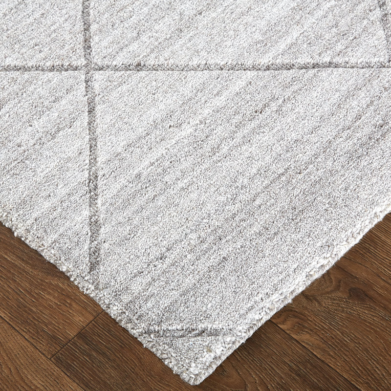 Anjelicia Geometric Indoor Rug, Rectangle 3'6" x 5'6"