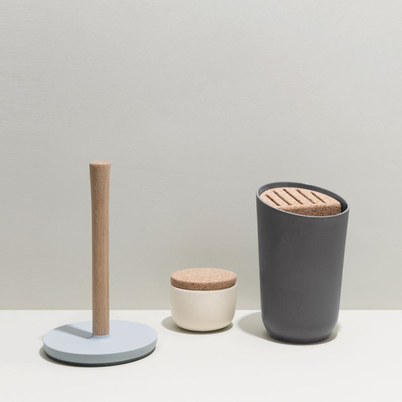 Leo Paper Towel Holder