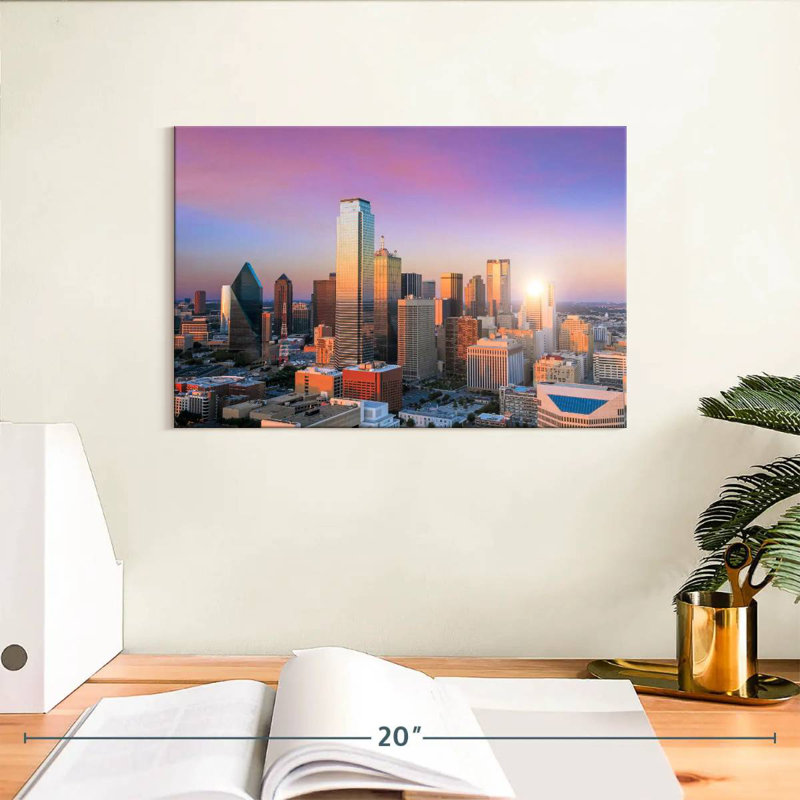 Nicci Dallas Texas, 8" H x 12" W