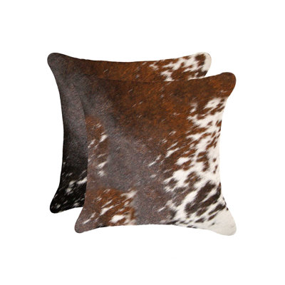 Ensemble de deux coussins décoratifs en cuir de vache brun et blanc de 18 po