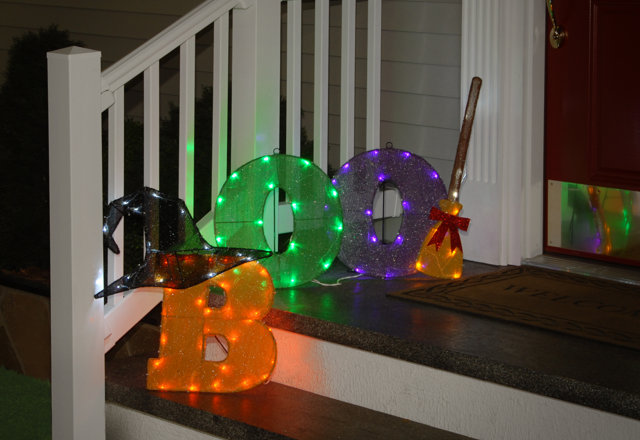 Lighted Outdoor Halloween Décor