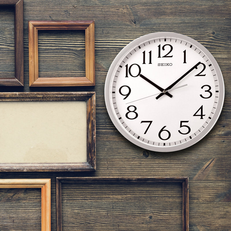 QXA711SLH Wall Clock, Silver-Tone