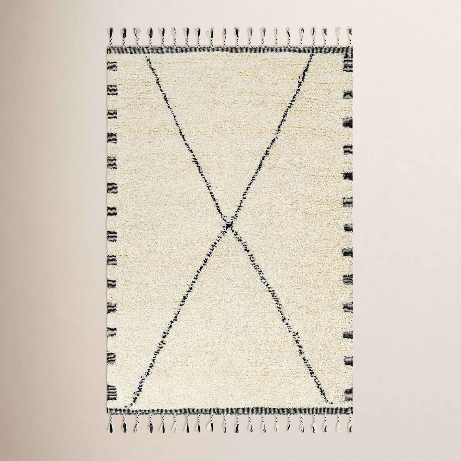 Jovan Handmade Wool White Rug, Rectangle 2' x 3'