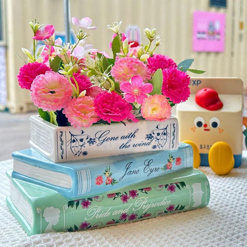 Petit pot à fleurs en céramique en forme de livre