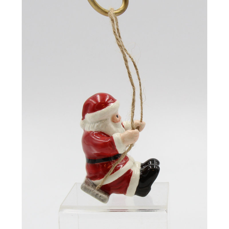 Ornement Père Noël sur une balançoire