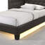 Lit simple d'angle avec design moderne, capitonnage à boutons, ports USB et lumières à capteur Julesburg pour une expérience de chambre à coucher améliorée-1113656285