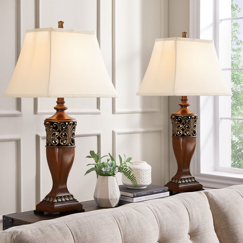 Lampe de table en bronze sculpté 30 po Newagen