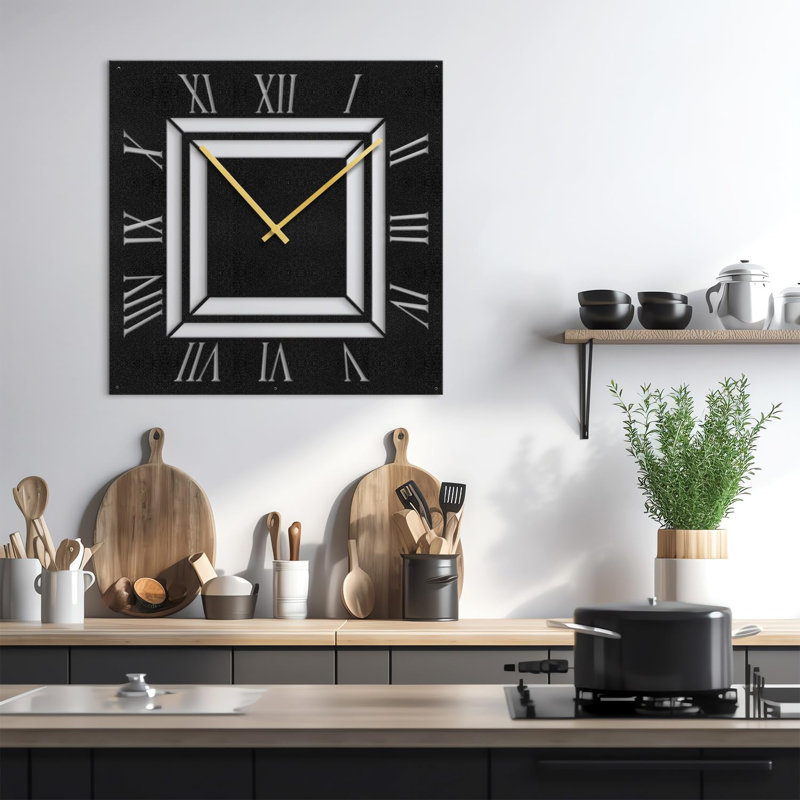 Horloge murale en métal, L 18 po x H 18 po