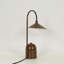 Lampe de table conique moderne du milieu du siècle, à intensité variable, avec abat-jour en métal brun, pour chambre à coucher