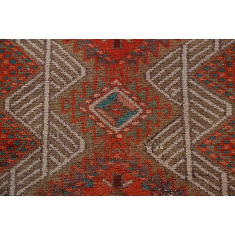 Tapis rouge à motif géométrique 3 x 10